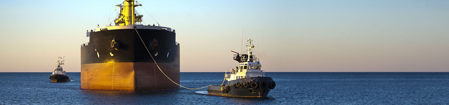 Towing ship